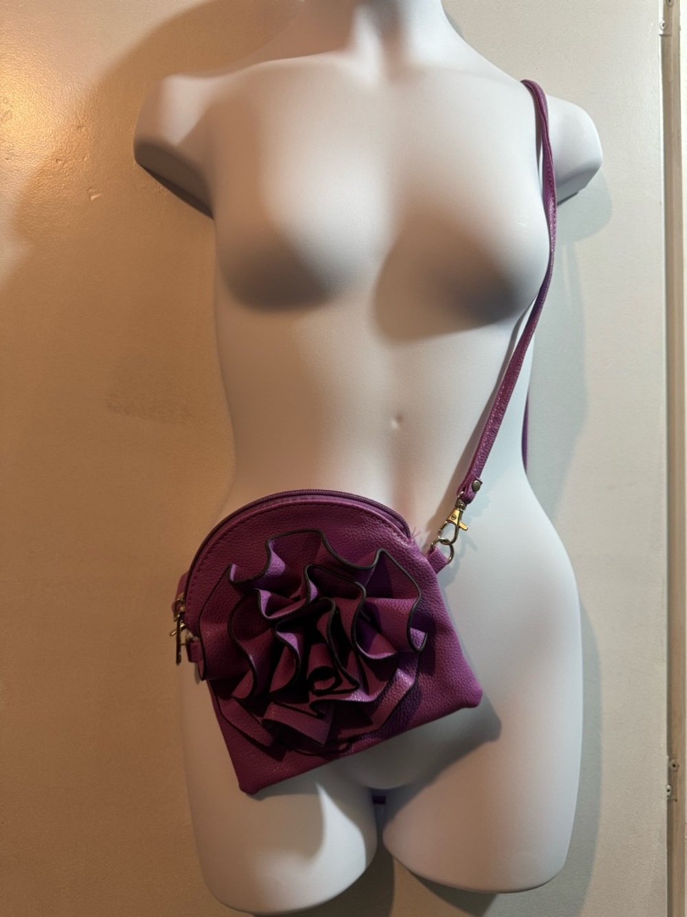 Purple Floral Applique Crossbody Bag - Women's Shoulder Bag